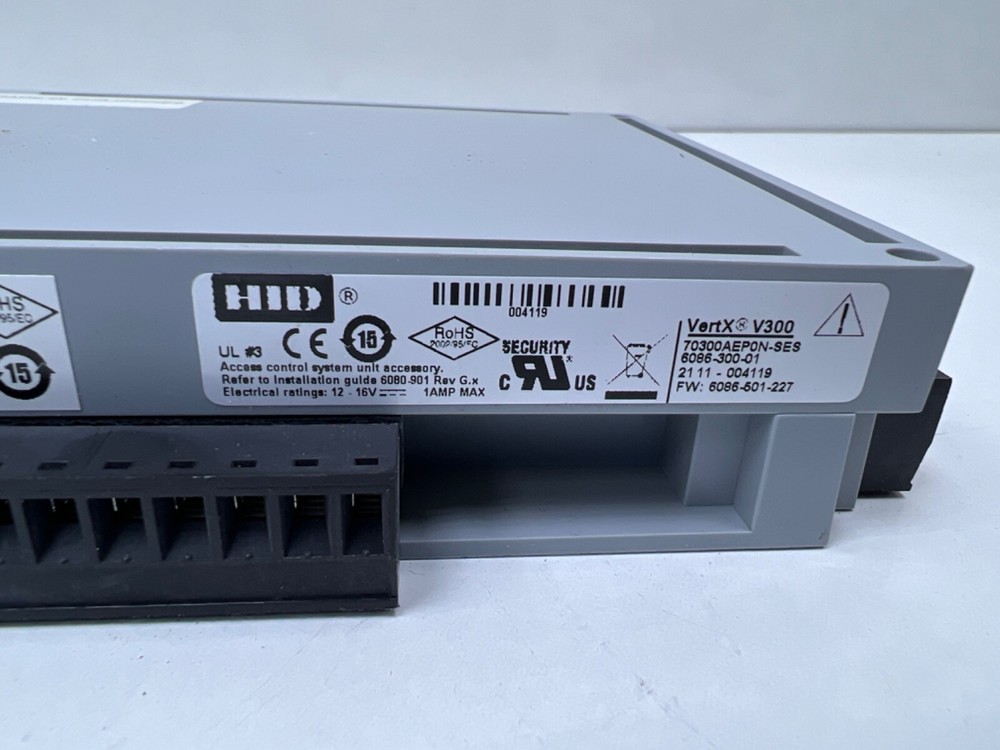 HID vertx v300, 70300AEP0N-SES VertX V300 Output Control Interface