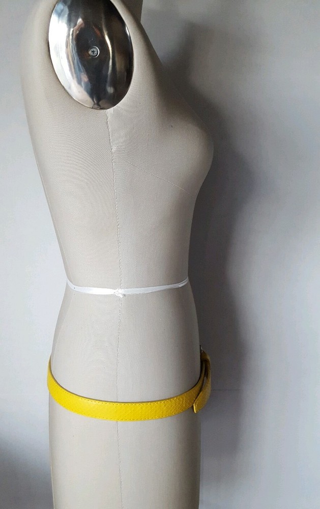 WOMEN'S YELLOW EMBOSSED BELT