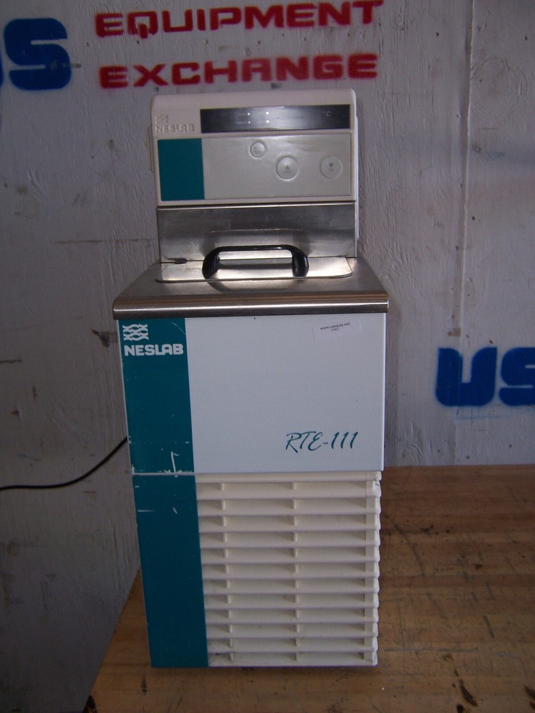 13921 Neslab RTE-111 Chiller