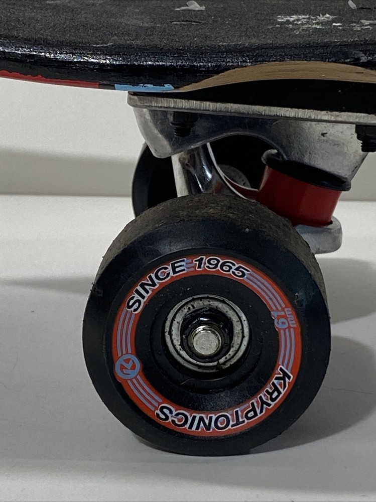 Kryptonics Cruiser 27” Skateboard Complete (2013)