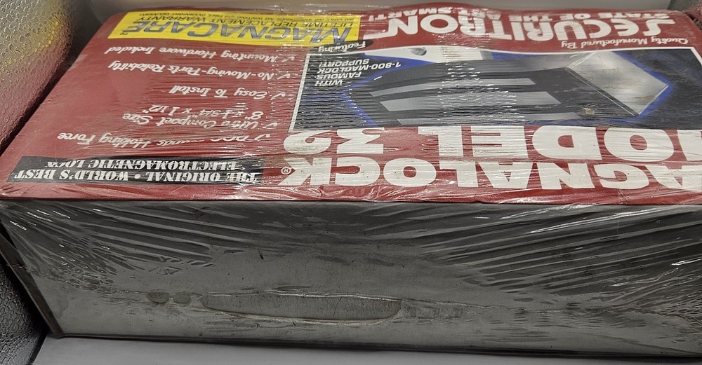 Securitron Magnalock Model 32 New In Box/ Untested