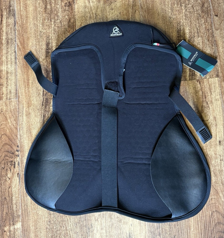 Acavallo Seat Saver. Size L