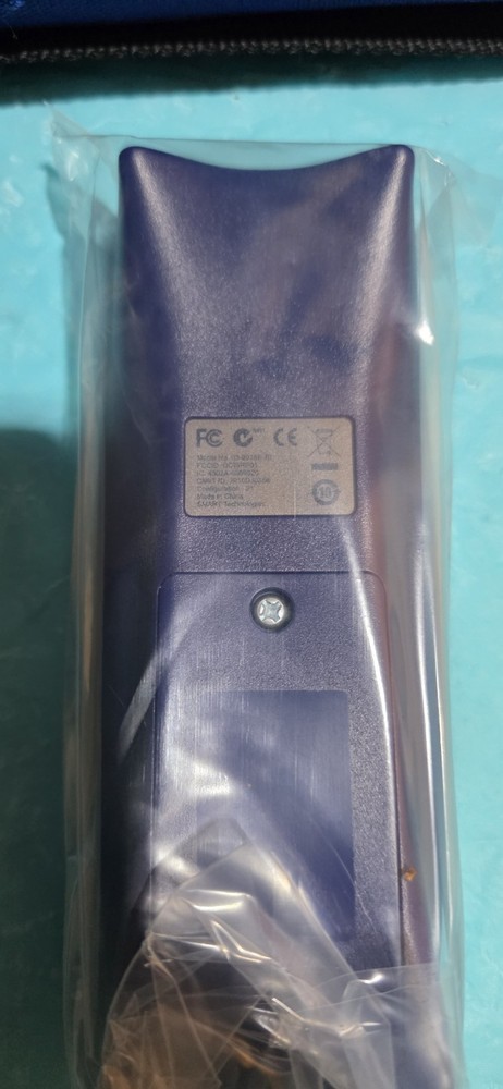 New SMART Response LE Interactive Response System Set Of 32 With Case NEW!