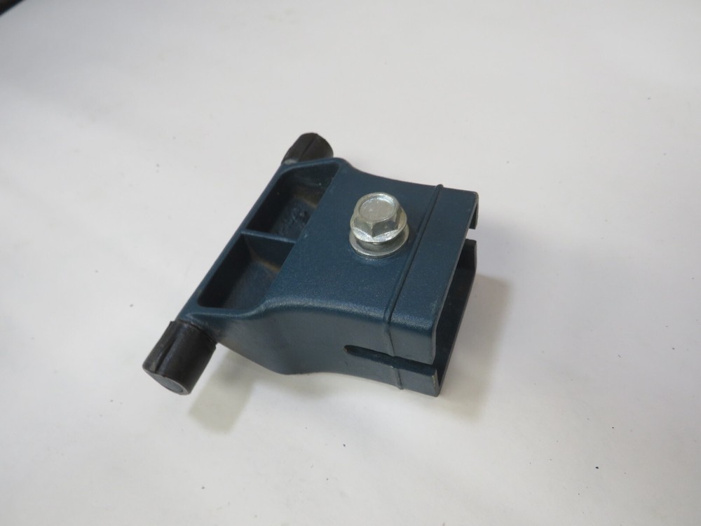 bosch bt152 Tripod Arm Pivot