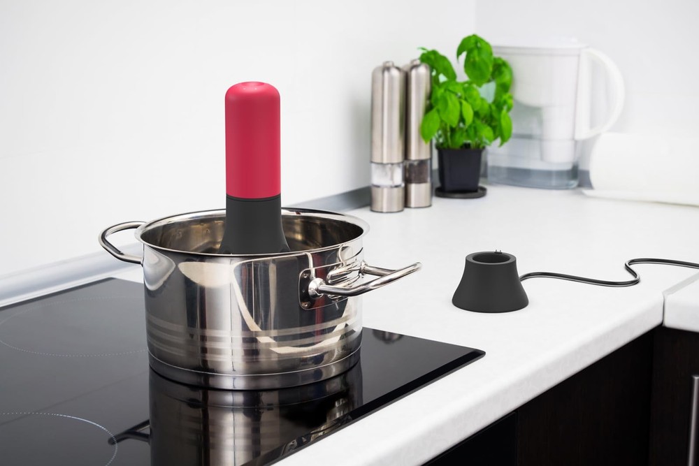 Stirr Plus - Automatic Pan Stirrer with Timer - Includes USB Charging Cradle ...