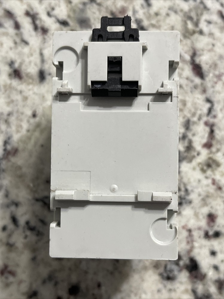 Macromatic PMDU-E-102 Current Monitor Relay Time delay 10 sec Timer unit 24vac