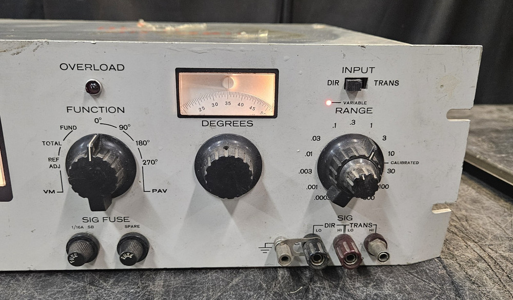 North Atlantic Phase Angle Voltmeter Model 214C
