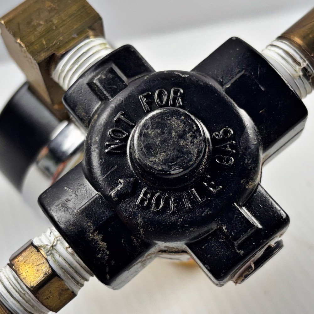 Speedaire 1Z838D Pressure Regulator