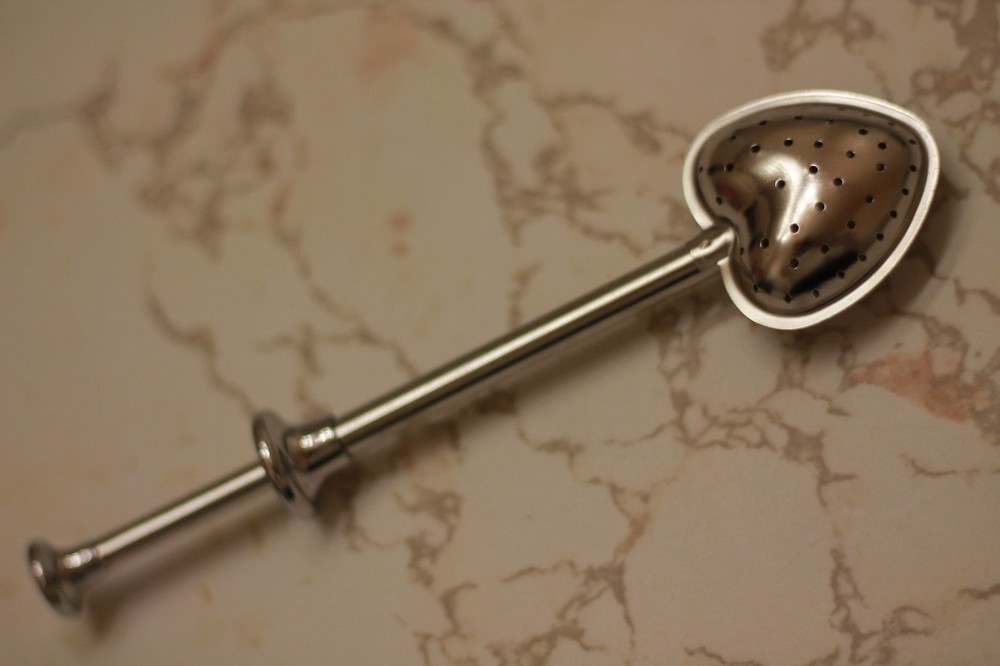 HEART TEA SPOON FILTER INFUSER VALENTINES LOVE