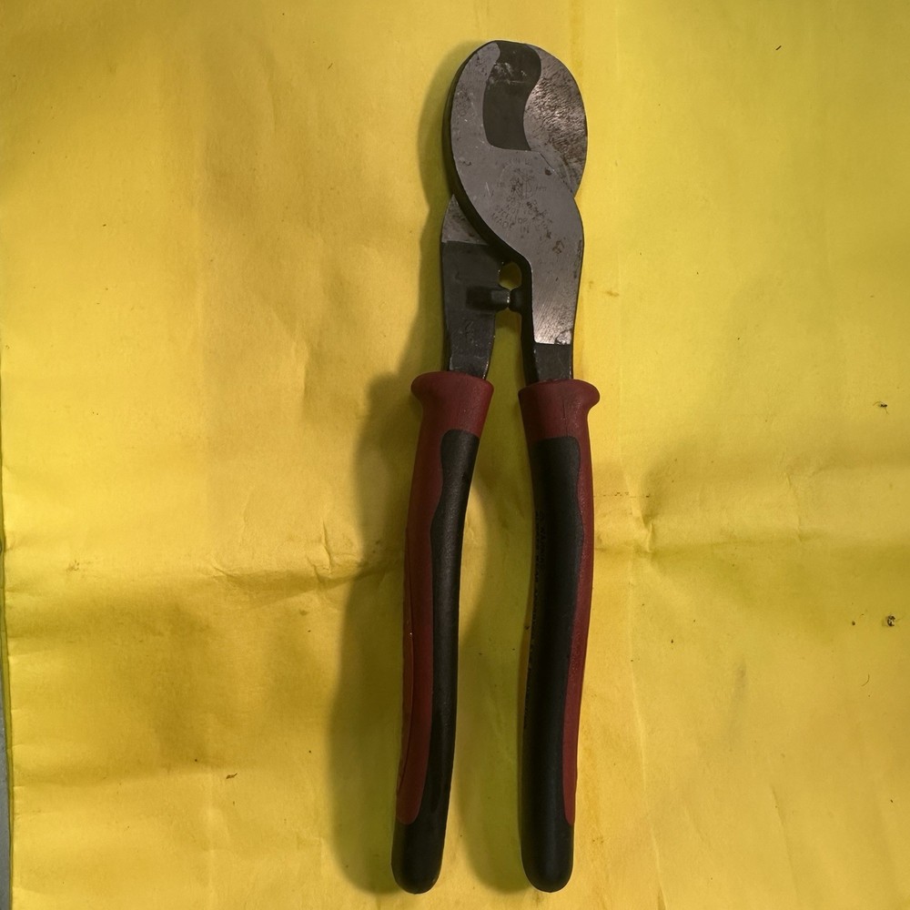 Klein Tools J63050 Journeyman™ High Leverage Cable Cutter NEW