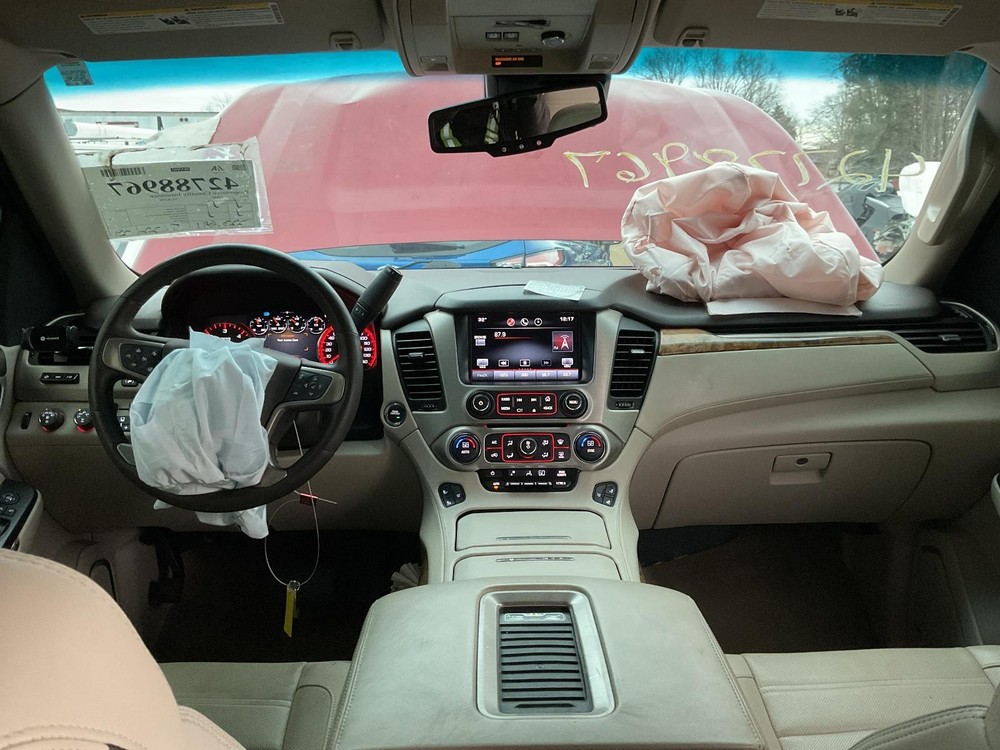 Used Blind Spot Detection System Warning Control Module fits: 2015 Gmc Yukon Dri