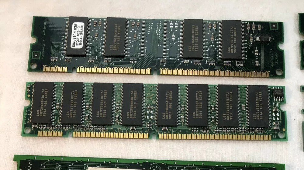 64MB PC100 168 PIN DIMM SDRAM MEMORY MODULES Total 64 mb PC 100 / Non Ecc