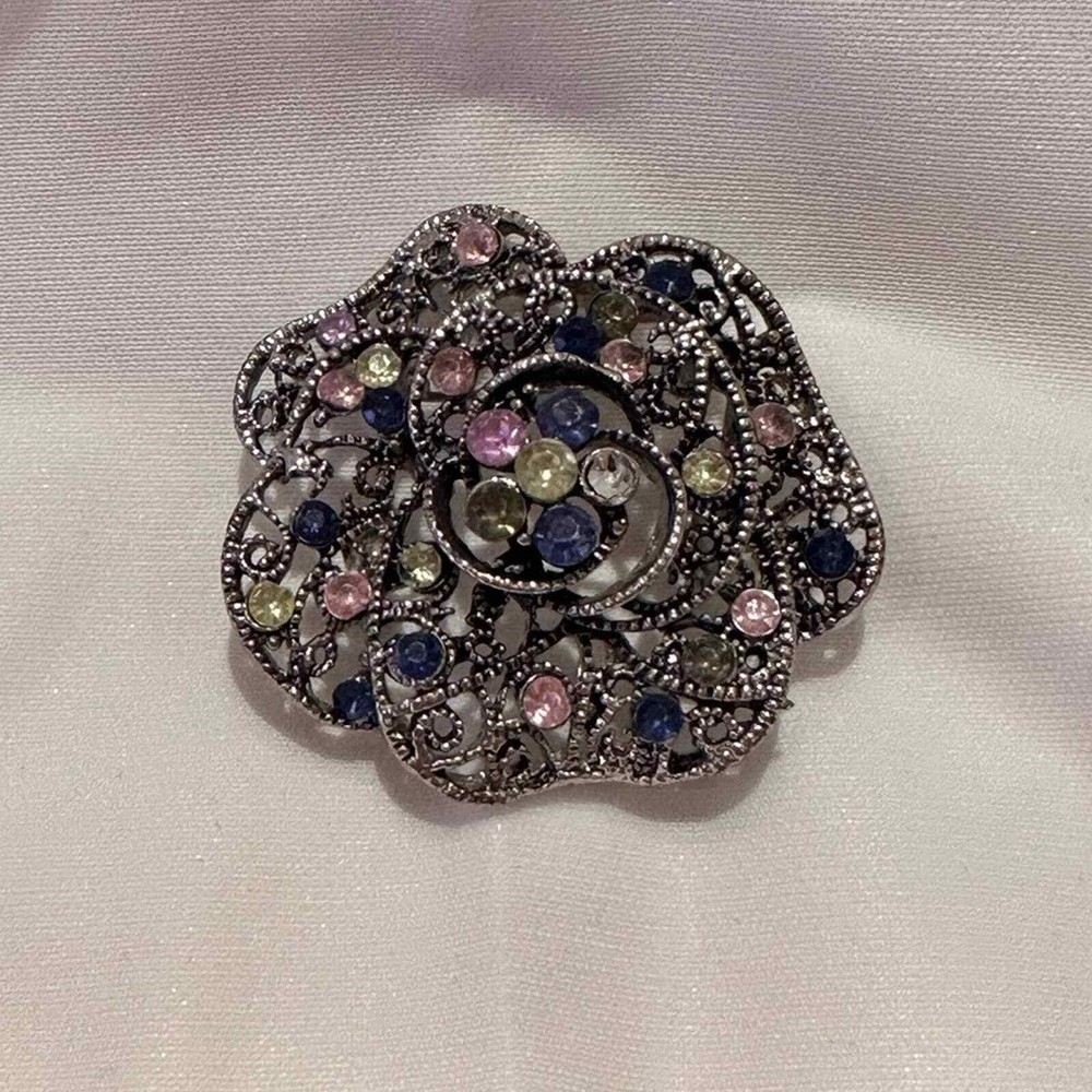 Beautiful multi color stone brooch Missing one stone