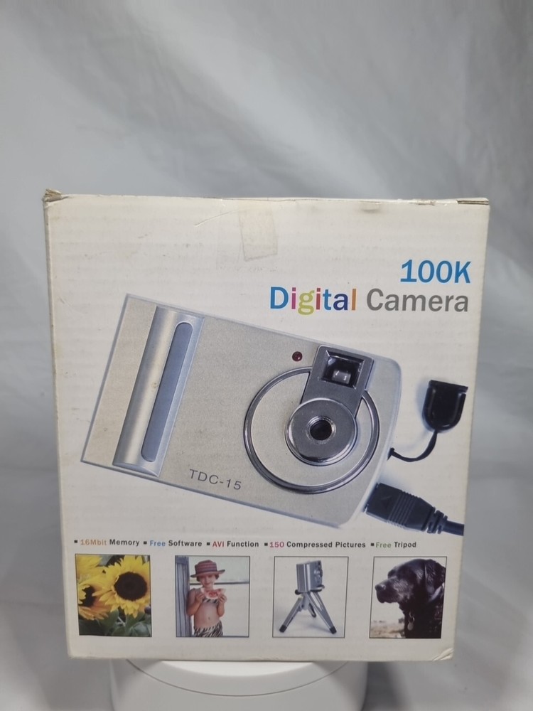 Digital Camera Tdc 15 With Tripod 16mbit Memory (Pocket Camera)