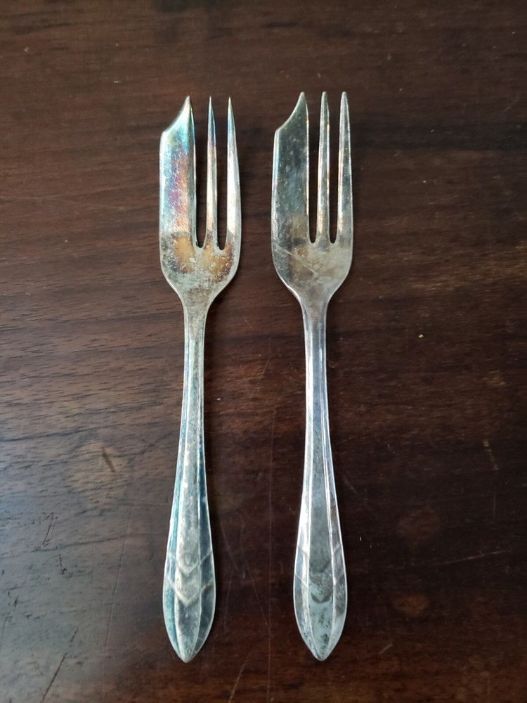 Vintage Silverplate Red Meat Forks 2