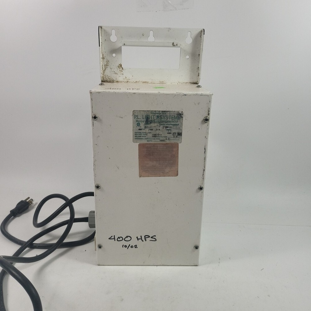 P.L. Light Systems  V90D1912 S51.                                     C4
