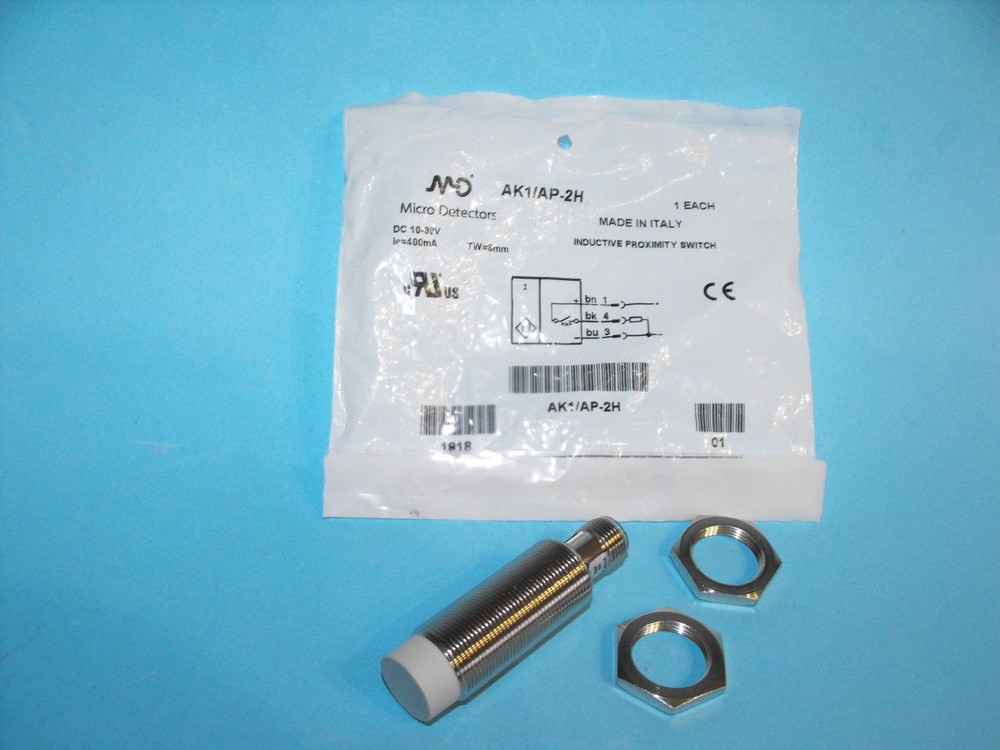 Micro Detectors AK1/AP-2H.Proximity Switch sensor.10-30VDC.NEW