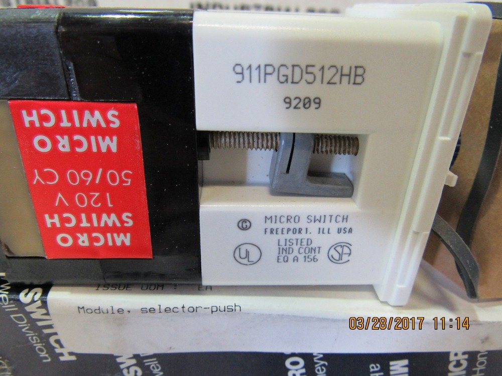 HONEYWELL MICRO SWITCH 911PGD512HB PUSH SELECTOR MODULE NEW IN BOX