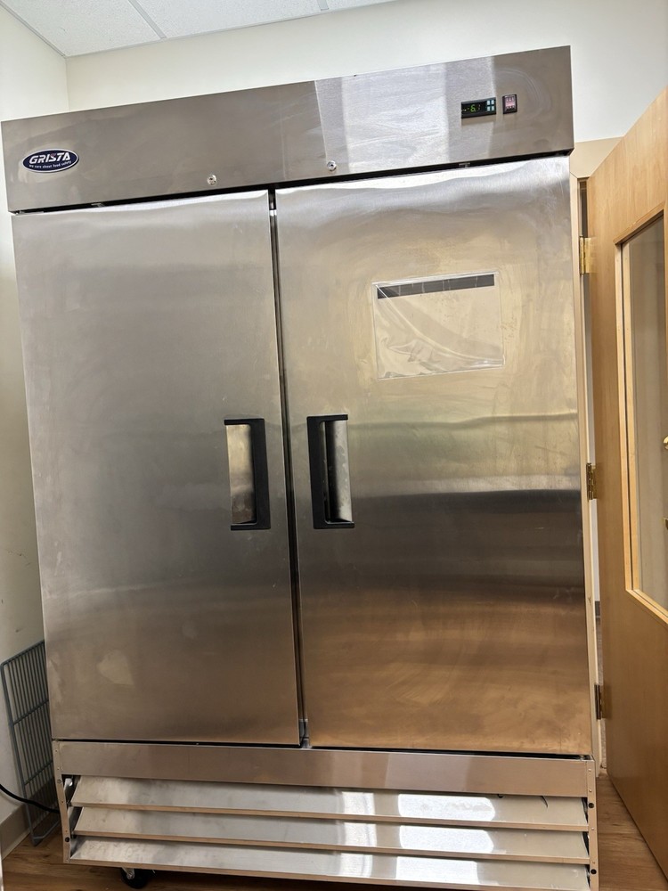 Commercial 2-Door Freezer
