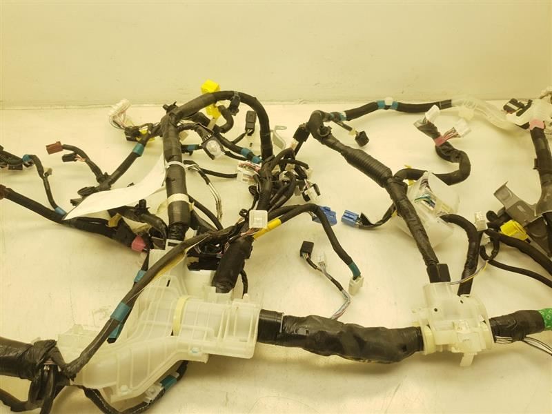 10 LEXUS HS250H DASH WIRE HARNESS
