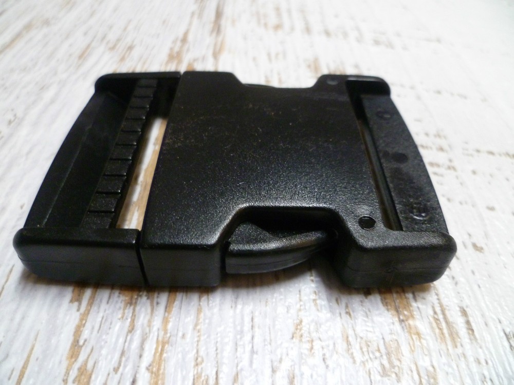 Quick Side Release Buckle Clips - 50mm - Black Plastic - 1 Backpack Bag Clip