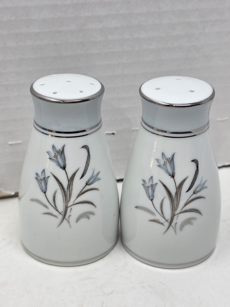 Noritake Bluebell #5558 Salt & Pepper Shaker SET