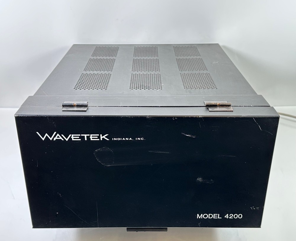 (Rare) Wavetek Model 4200 Communicatios Test Set