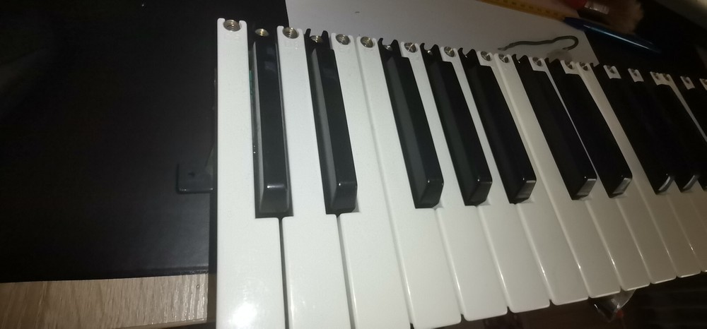 Roland keyboards replacement keys