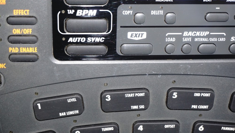 Zoom ST-224 SampleTrak Drum / Groove Machine & Sampler