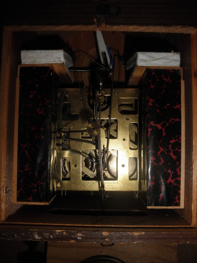 German Black Forest made working Herbert Herr 8 day Cuckoo Clock CK3292