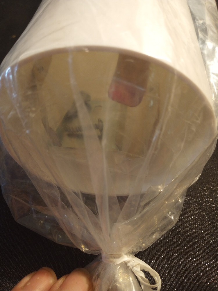 SAN JAMAR C3165WH Cup Dispenser, Pull-Type Solid White