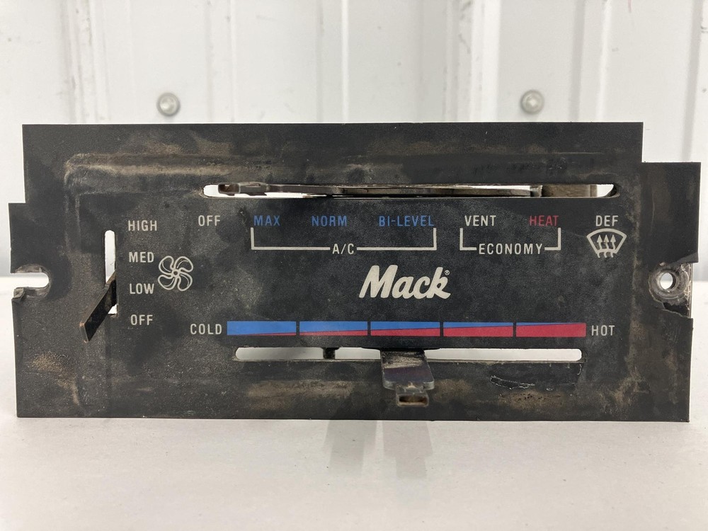Mack CH600 Heater A/C Temperature Controls - Used