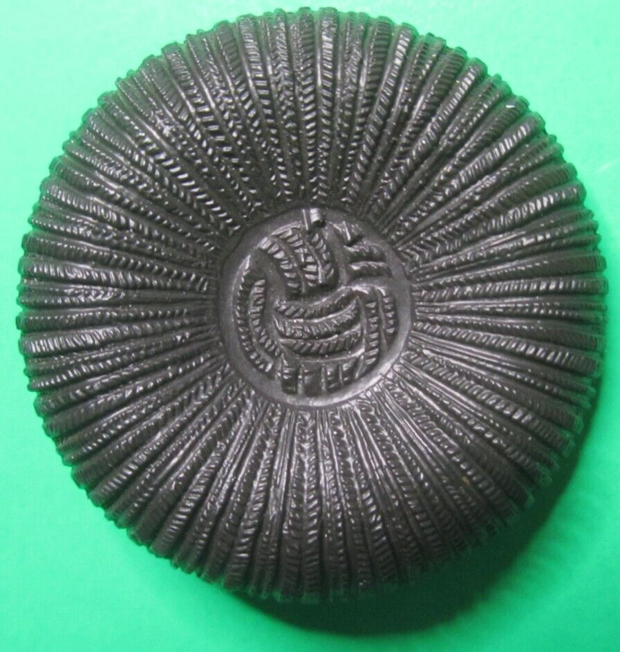 VINTAGE LARGE 1-5/8" BLACK PLASTIC IMITATING THREAD SHANK COAT BUTTON-U425