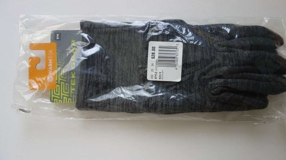 TEK GEAR S/M WARM TEK STRETCH GLOVES TOUCH SCREEN COMPATIBLE $28