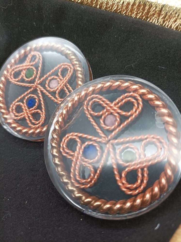 Tensor pedant For healing and protection