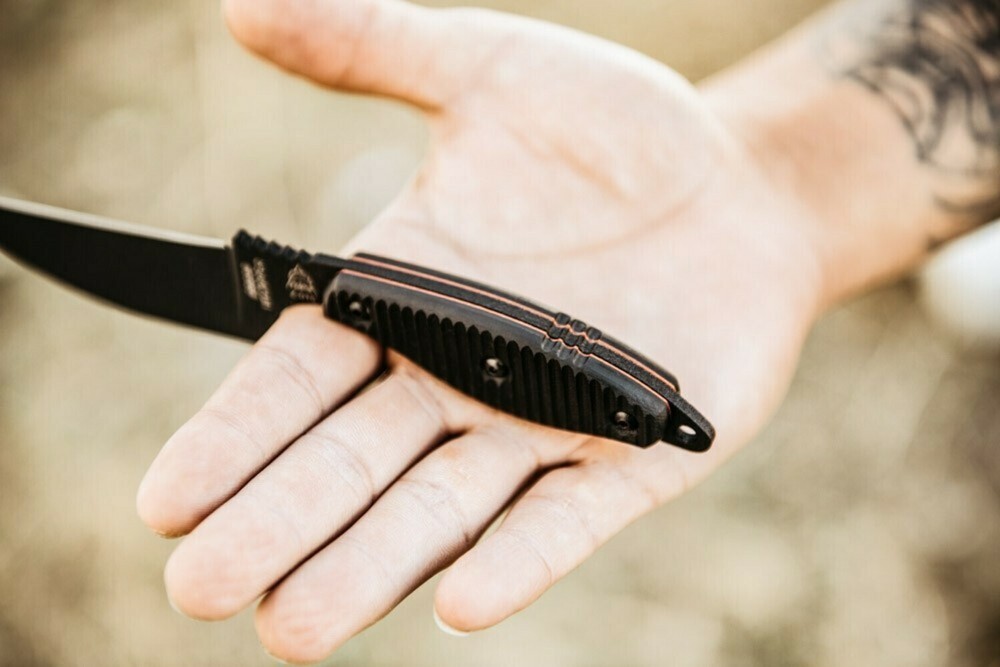 Tops Unzipper Fixed Blade Knives