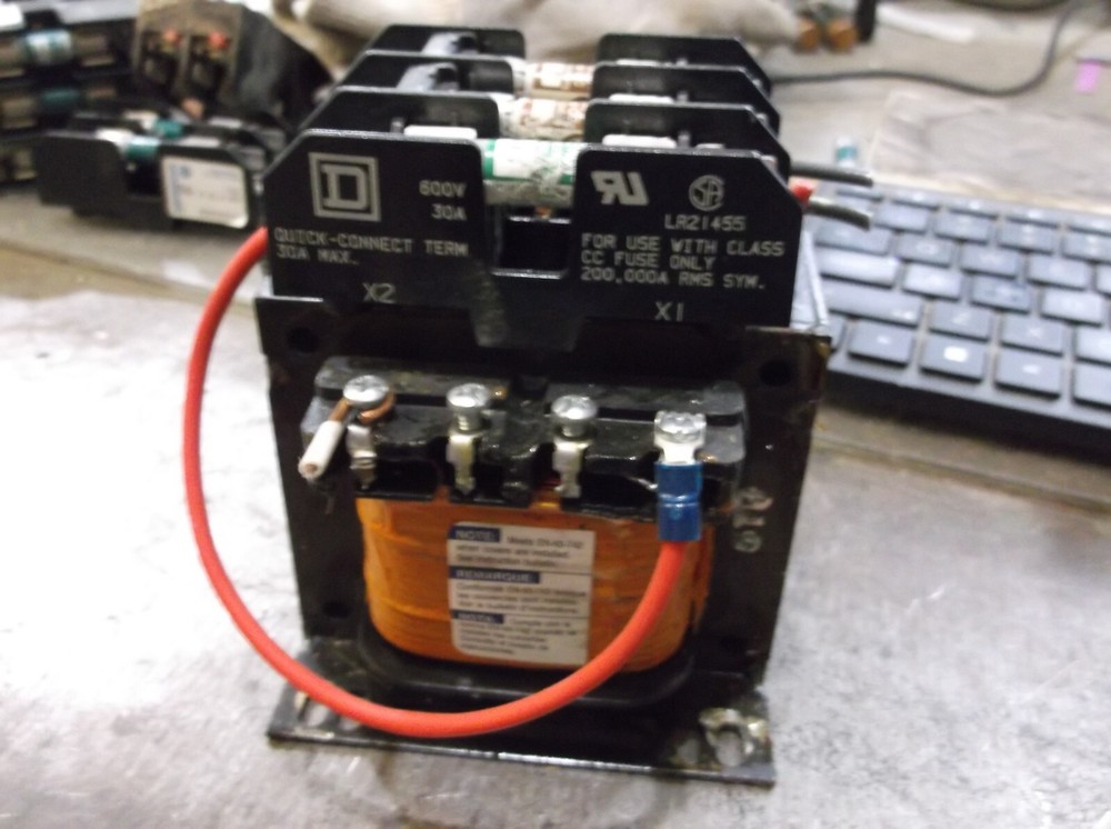 SQUARE D 9070TF150D3 CONTROL TRANSFORMER .150 KVA (G3)