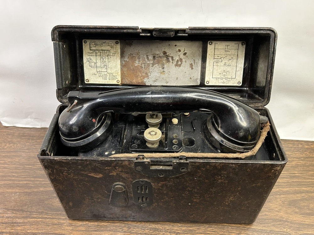 WWII German Field Phone Marked 1940