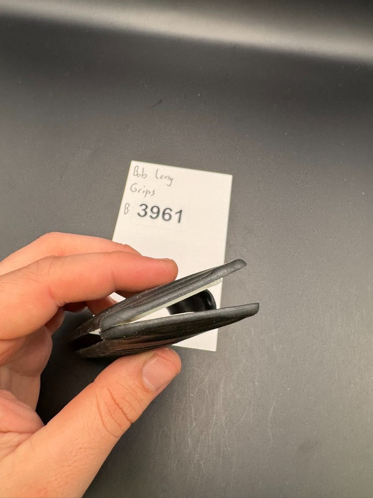 Bob Long Grips-Black