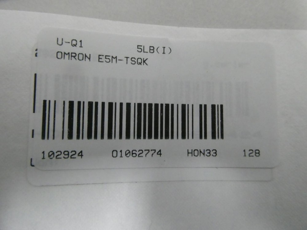 Omron E5M-TSQK Temperature Controller 24v-ac/dc