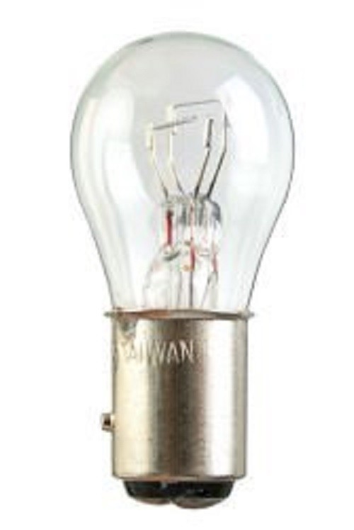 #7528 MINIATURE BULB BAY15D BASE