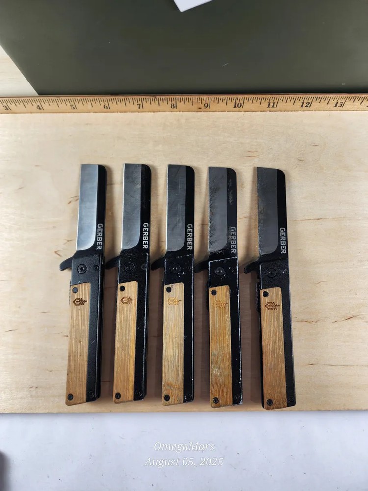 Gerber Quadrant (1)ONE at random. Nice condition/light usage (50.99MSRP)