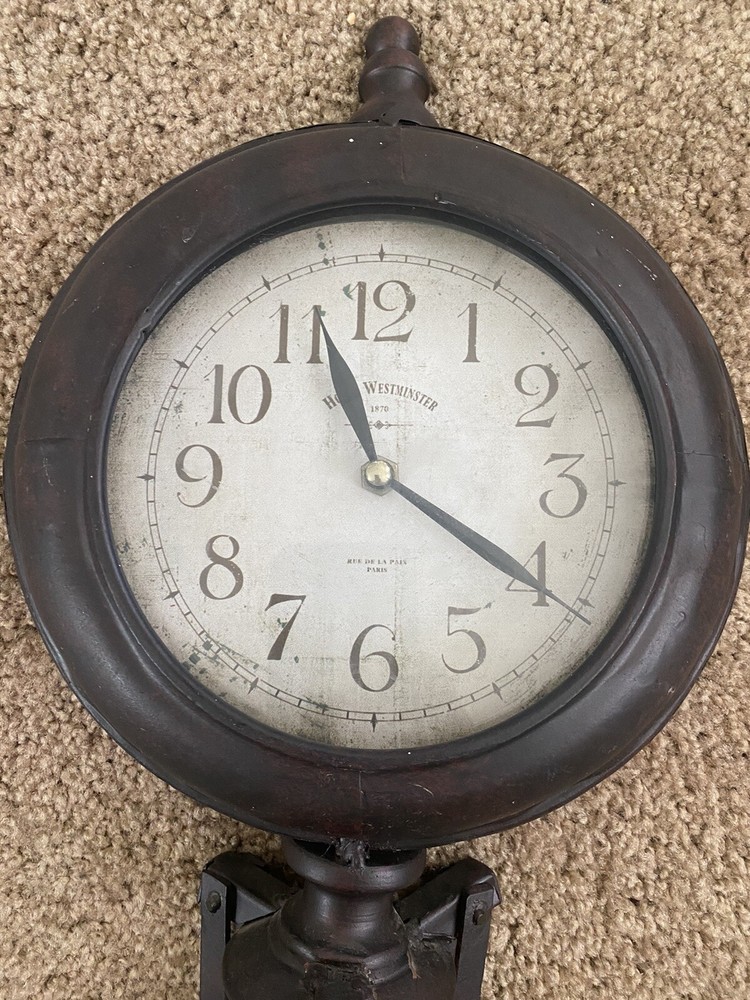 Vintage Tripod Base Clock