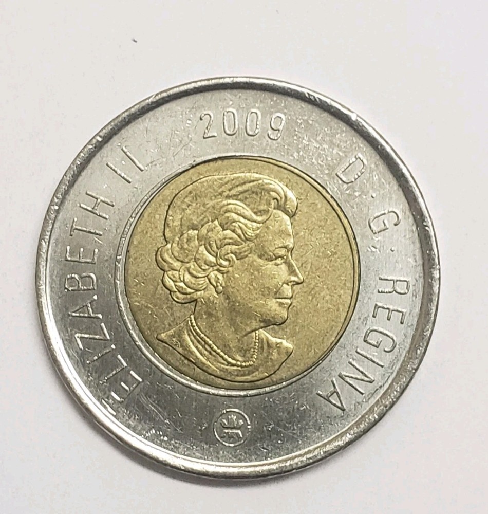 Pair Of 2009 Canada Toonie Off Center Error
