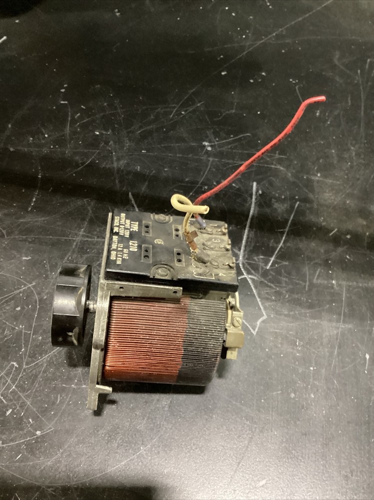 Staco Energy 0-100 Variable Transformer #687F7FML