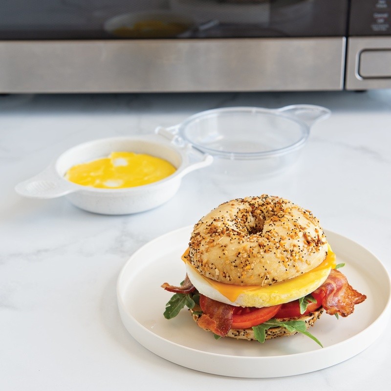 Egg Sandwich Maker Microwave Non-Stick Round Egg Cooker Quick Breakfast Tool New