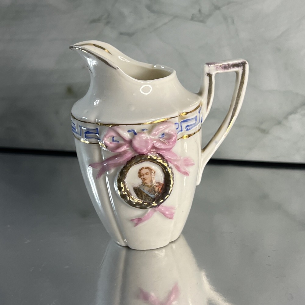 Creamer pitcher porcelain