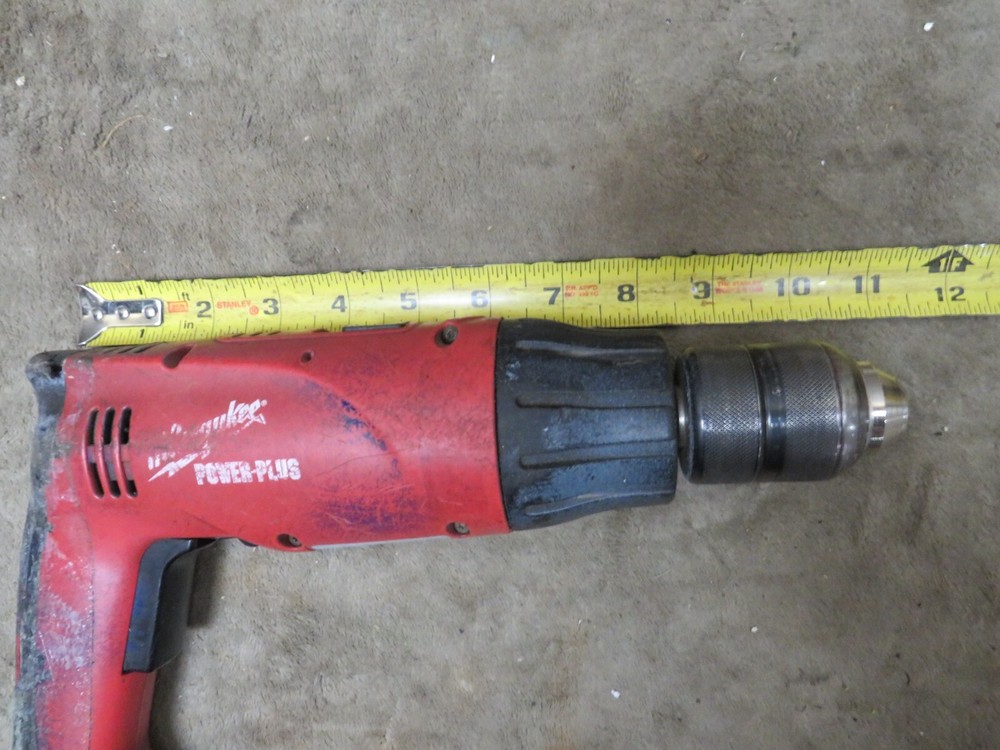 USED Milwaukee V18 Power Plus 1/2" Drill