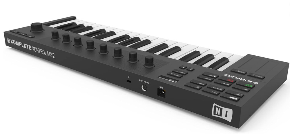 Native Instruments M32 Komplete Kontrol Keyboard Controller