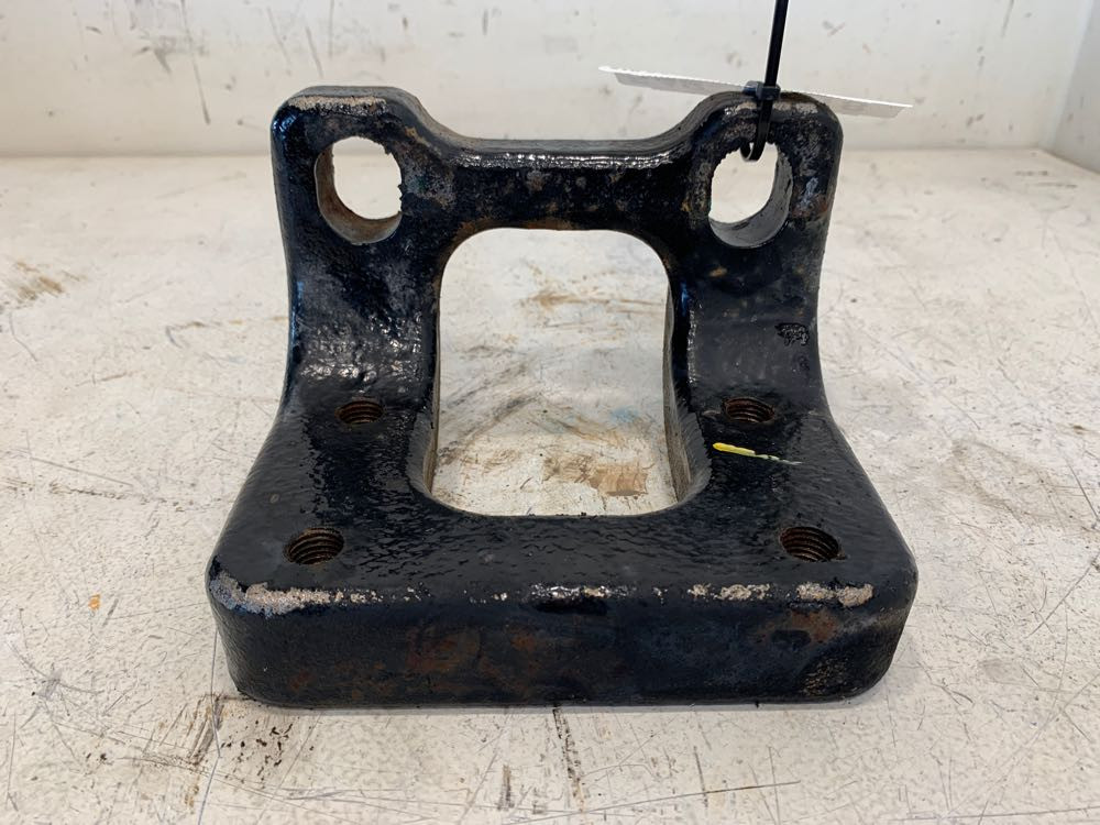 2019 International RH Engine Mount (548-11918)